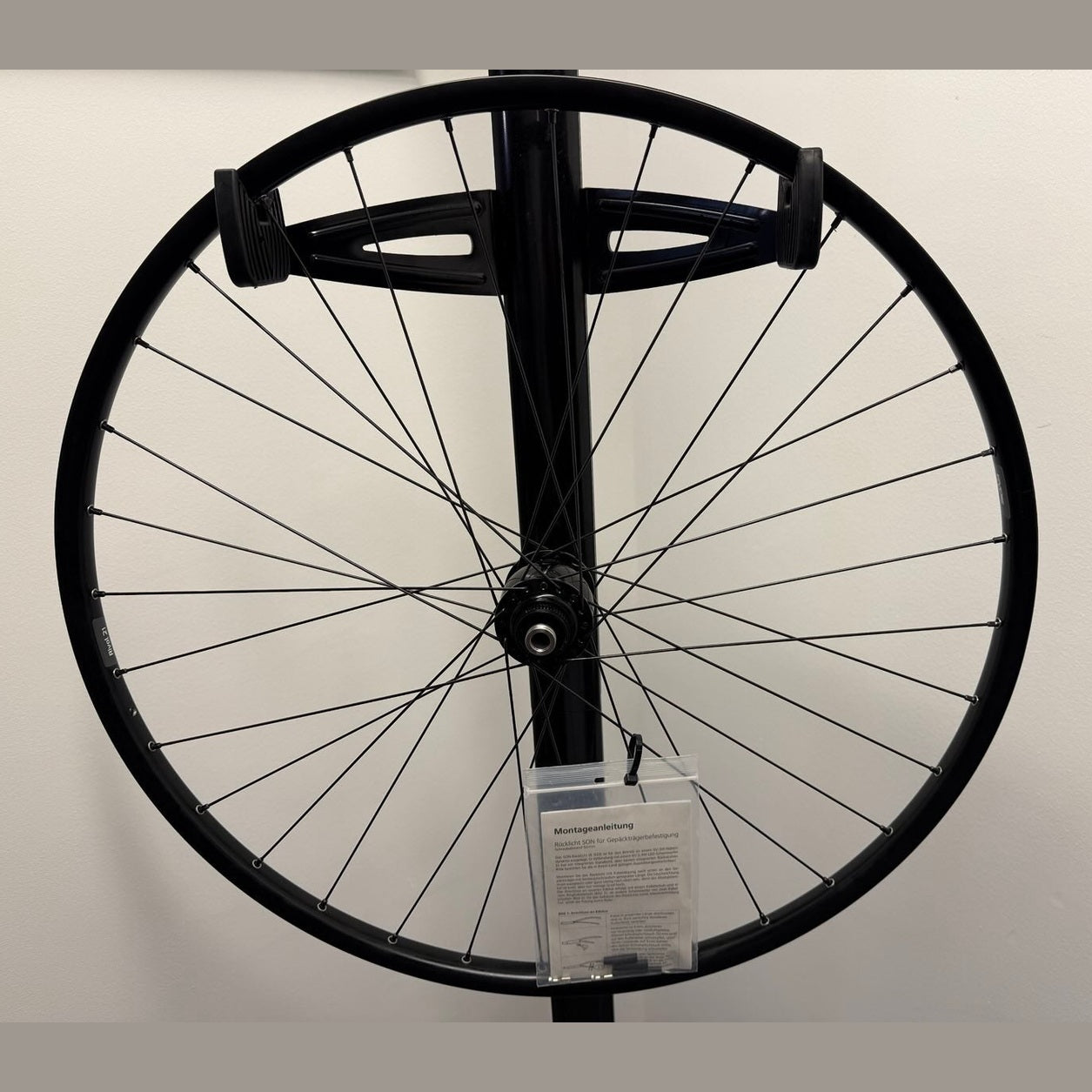 Laufrad SON Nabendynamo 28"