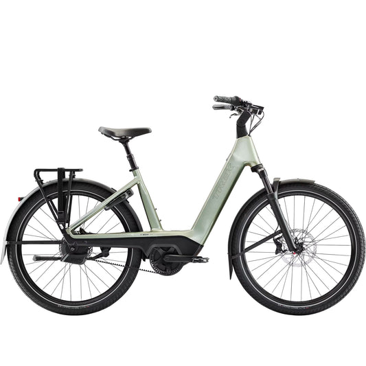 Trek Charter + 5 Auto 800 Wh Lowstep